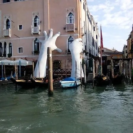 Il Veliero Romantico 2* Veneza